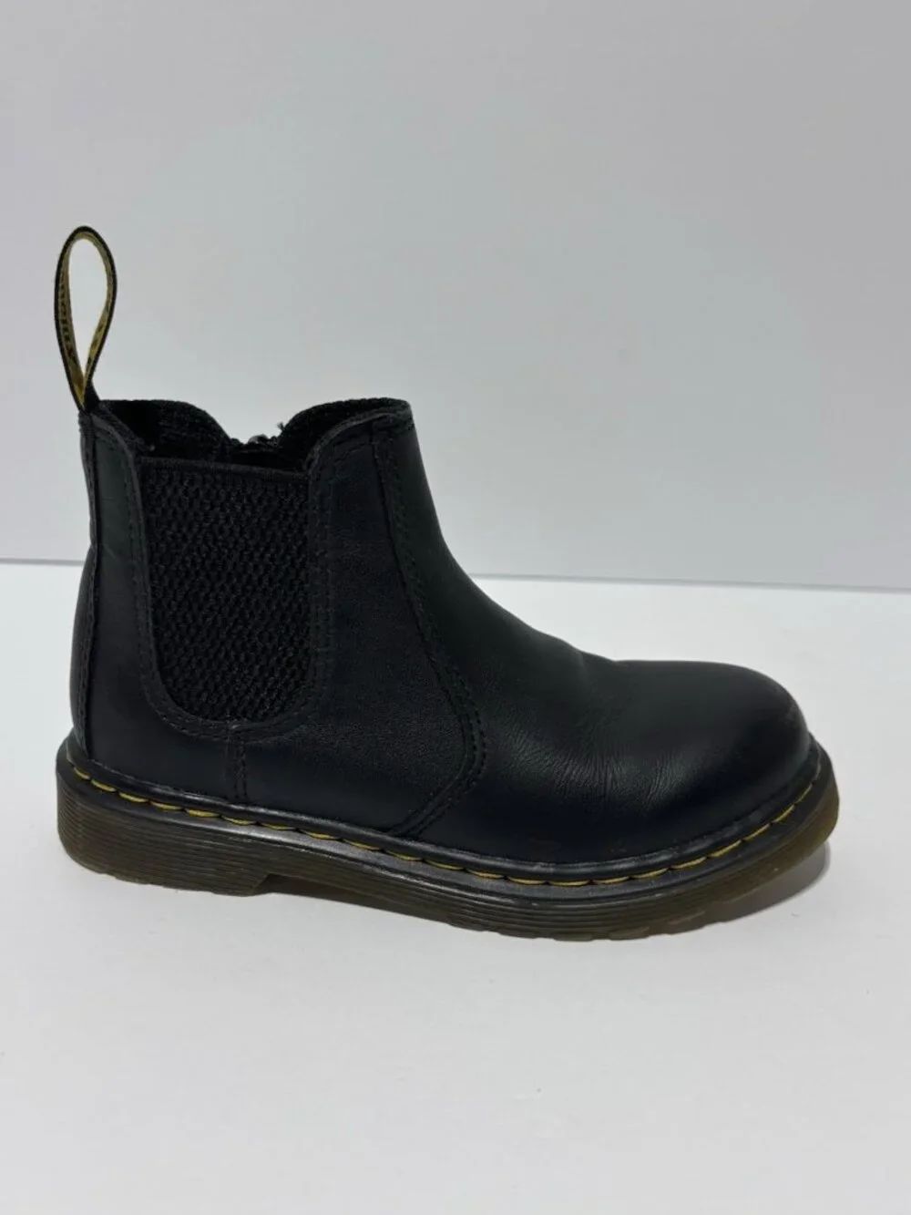 Dr. Martens Little Kids’ Banzai Black Chelsea Boots, Size US 11, UK 10